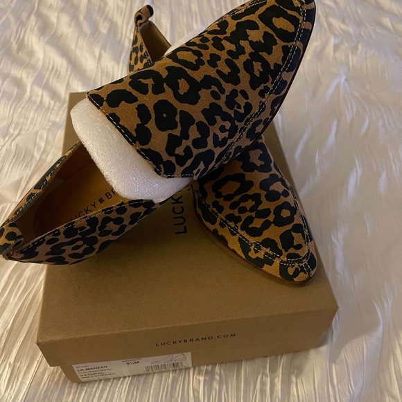 New with box Lucky Brand natural ink leopard print LK-Mahzan Shoes - Picture 1 of 8